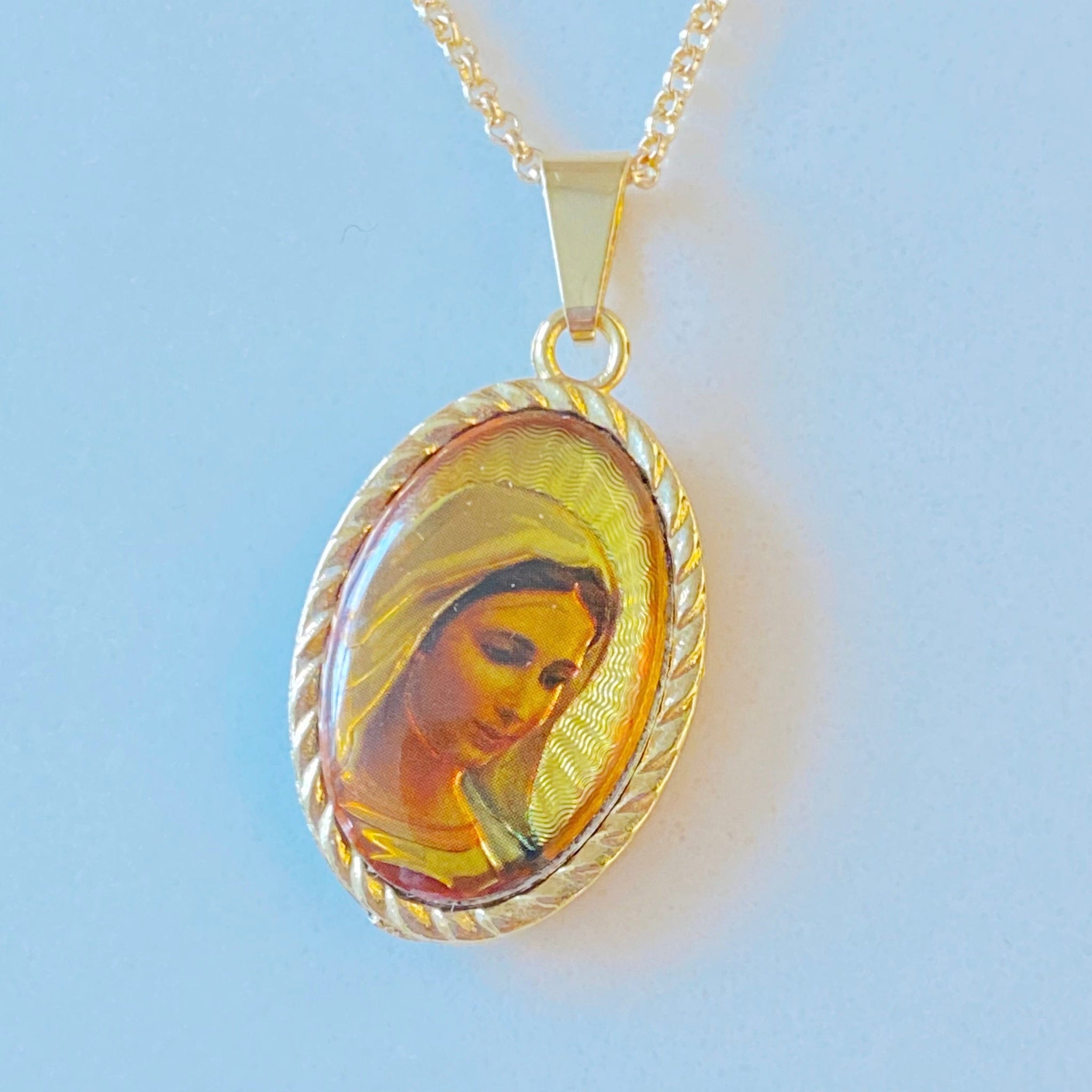 Blessed Mother Face Pendant Necklace